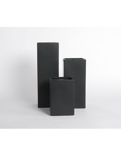 D&amp;M Vase H20 matt schwarz A 20 cm