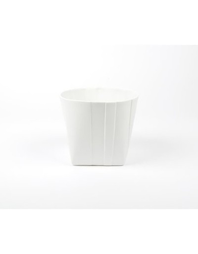 Vase D&amp;M plié en céramique blanche 14cm