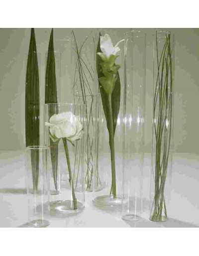 Vase cylindrique en verre...